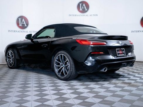 Used 2021 BMW Z4 sDrive30i w/ Premium Package RWD image 9