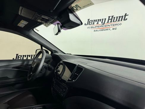 Used 2025 Honda Passport Black Edition image 34