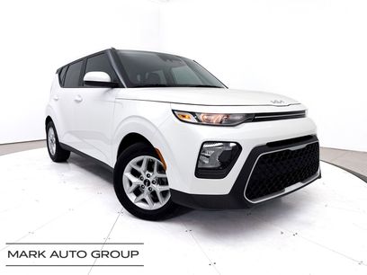Used 2022 Kia Soul LX w/ Technology Package