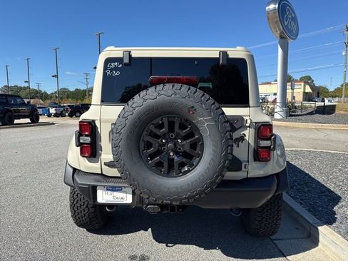 New 2025 Ford Bronco Raptor image 10