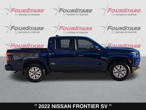 Used 2022 Nissan Frontier SV w/ Graphics Package image 3