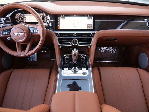 New 2026 Bentley Flying Spur Plug-In Hybrid image 4