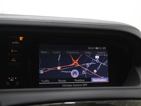 Used 2012 Mercedes-Benz CL 550 4MATIC image 20