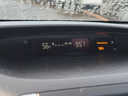 Used 2011 Subaru Forester 2.5X w/ Alloy Wheel Value Pkg image 24