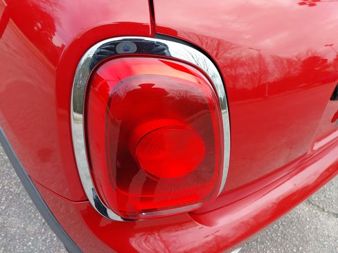 Used 2016 MINI Cooper 2-Door Hardtop image 30