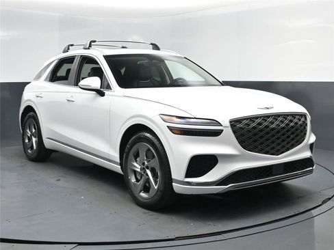 New 2026 Genesis GV70 2.5T Select image 8