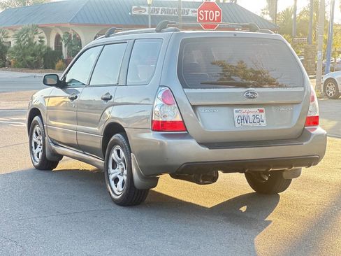 Used 2006 Subaru Forester 2.5X w/ Popular Equipment Group 1B AWD/4WD image 6