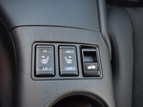 Used 2024 Nissan Z Performance w/ Floor Mat Package image 27