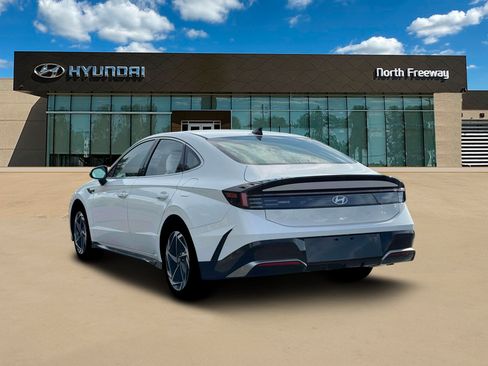 Certified 2026 Hyundai Sonata SEL FWD image 5