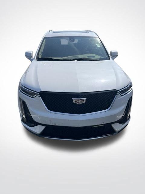 Used 2024 Cadillac XT6 Sport w/ Platinum Package AWD/4WD image 8