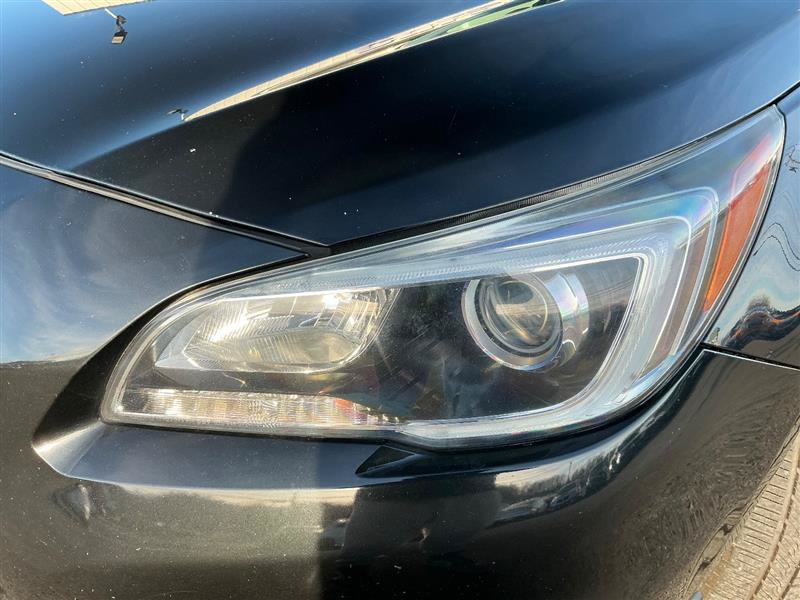 Used 2017 Subaru Outback 2.5i Limited AWD/4WD image 12