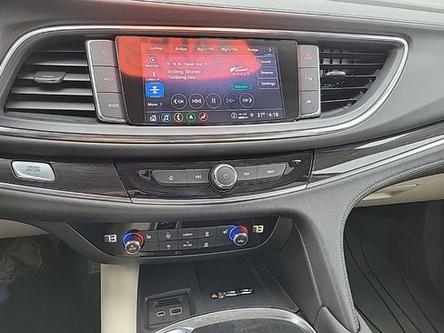 Used 2023 Buick Enclave Essence w/ Experience Buick Package image 9