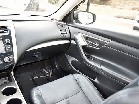 Used 2015 Nissan Altima 3.5 SL image 27