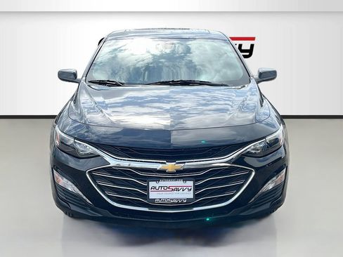 Used 2022 Chevrolet Malibu LT FWD image 2
