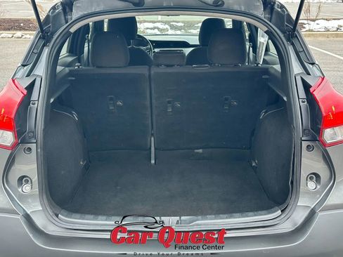Used 2019 Nissan Kicks S FWD image 14
