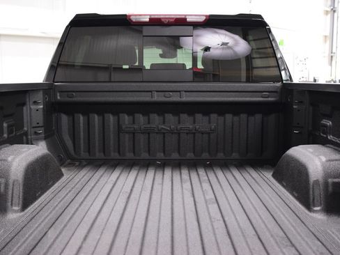 Used 2024 GMC Sierra 1500 Denali AWD/4WD image 27