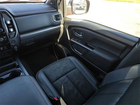 Used 2021 Nissan Titan PRO-4X w/ Pro-4x Utility Package image 20