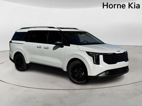 New 2026 Kia Carnival SX Prestige image 2
