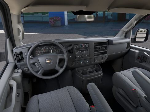 New 2025 Chevrolet Express 3500 Extended w/ Driver Convenience Package image 39