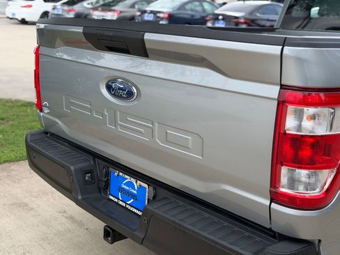 Used 2023 Ford F150 XL RWD image 4
