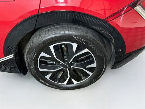 Used 2024 Kia EV6 Wind w/ Wind Technology Package RWD image 11