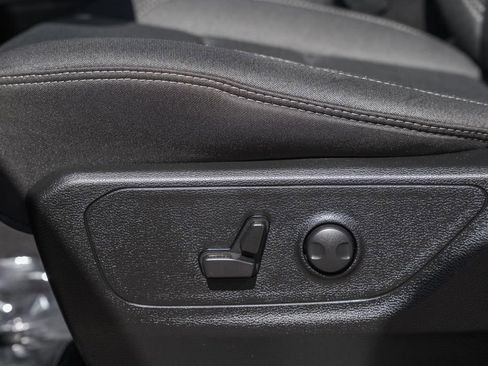 Certified 2025 RAM 1500 Big Horn AWD/4WD image 49