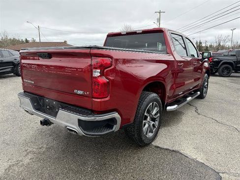 Used 2023 Chevrolet Silverado 1500 LT w/ Z71 Off-Road Package AWD/4WD image 4
