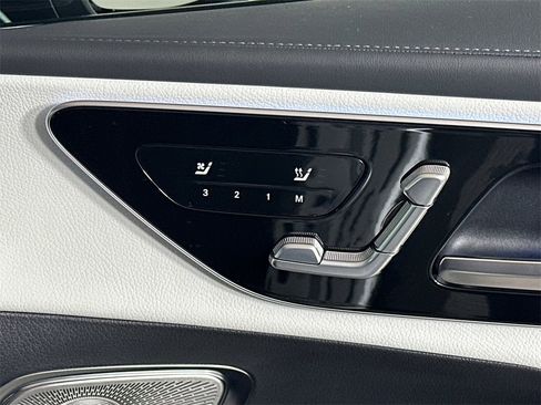 Certified 2024 Mercedes-Benz GLC 300 image 16