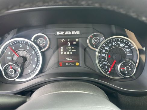 Used 2025 RAM 1500 Big Horn image 14