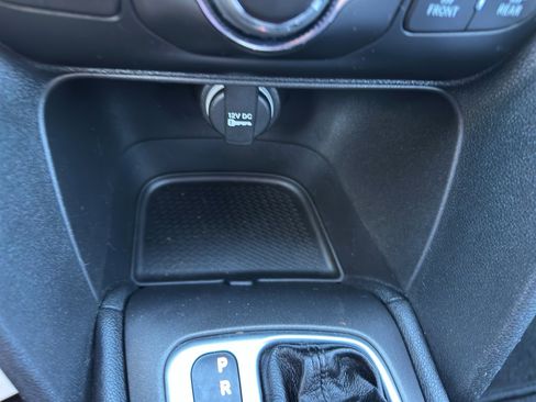 Used 2016 Dodge Dart SXT w/ Rallye Appearance Group image 17