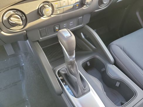 Certified 2024 Nissan Frontier S w/ Technology Package image 20