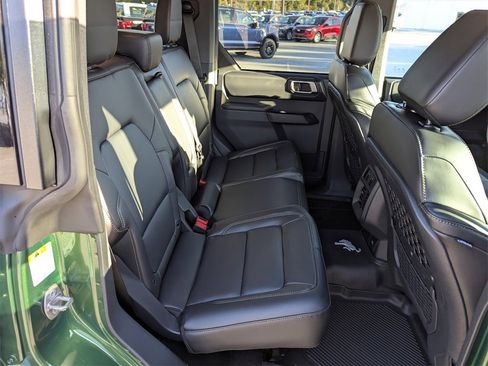 New 2025 Ford Bronco Badlands image 30