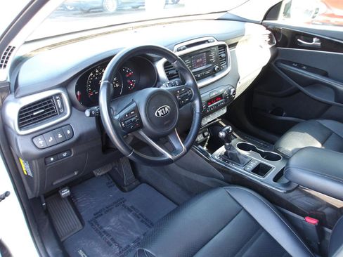 Used 2016 Kia Sorento EX w/ EX Premium Package AWD/4WD image 9