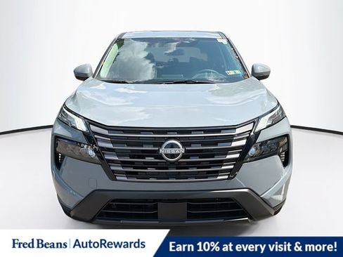 New 2026 Nissan Rogue SV AWD/4WD image 2
