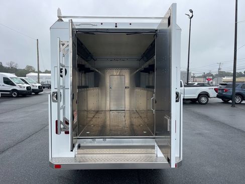 New 2026 Ford E-350 and Econoline 350 Super Duty w/ Power Equipment Group RWD image 17
