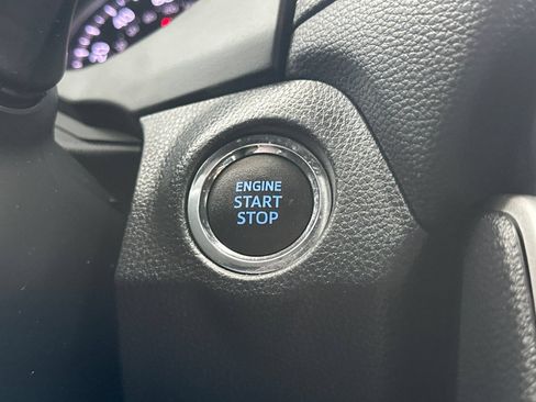 Certified 2021 Toyota RAV4 XLE AWD/4WD image 22