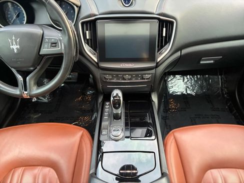 Used 2017 Maserati Ghibli S RWD image 29