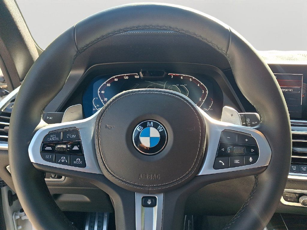 Used 2020 BMW X5 xDrive40i w/ M Sport Package AWD/4WD image 22