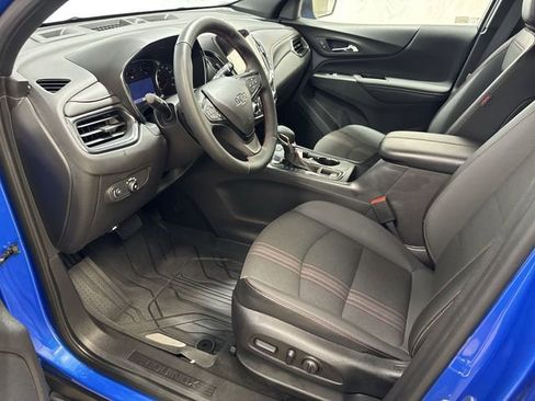 Used 2024 Chevrolet Equinox RS FWD image 11