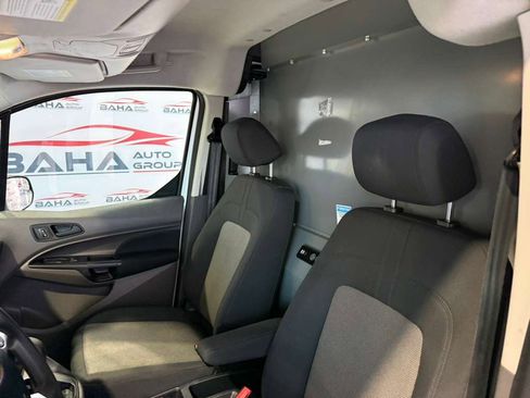 Used 2020 Ford Transit Connect XL image 25