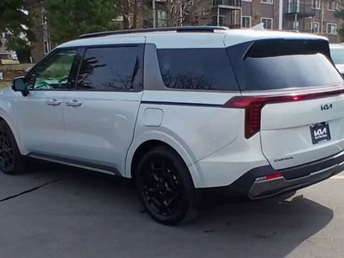 New 2026 Kia Carnival SX Prestige image 9