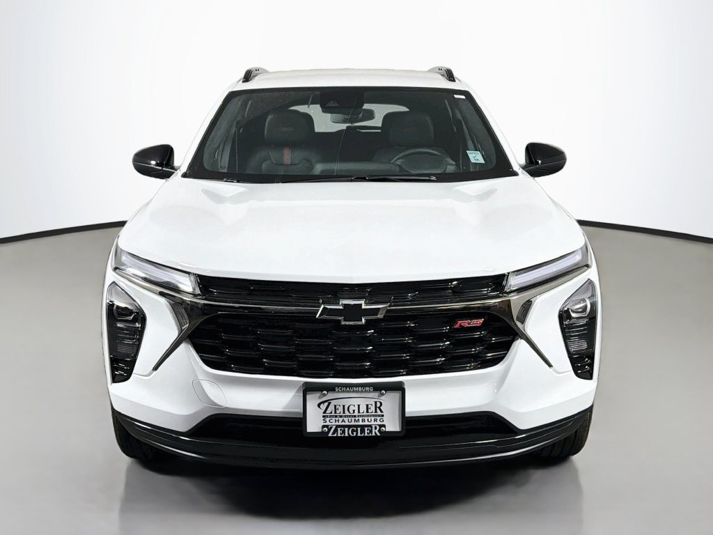 New 2026 Chevrolet Trax RS w/ Driver Confidence Package FWD image 2