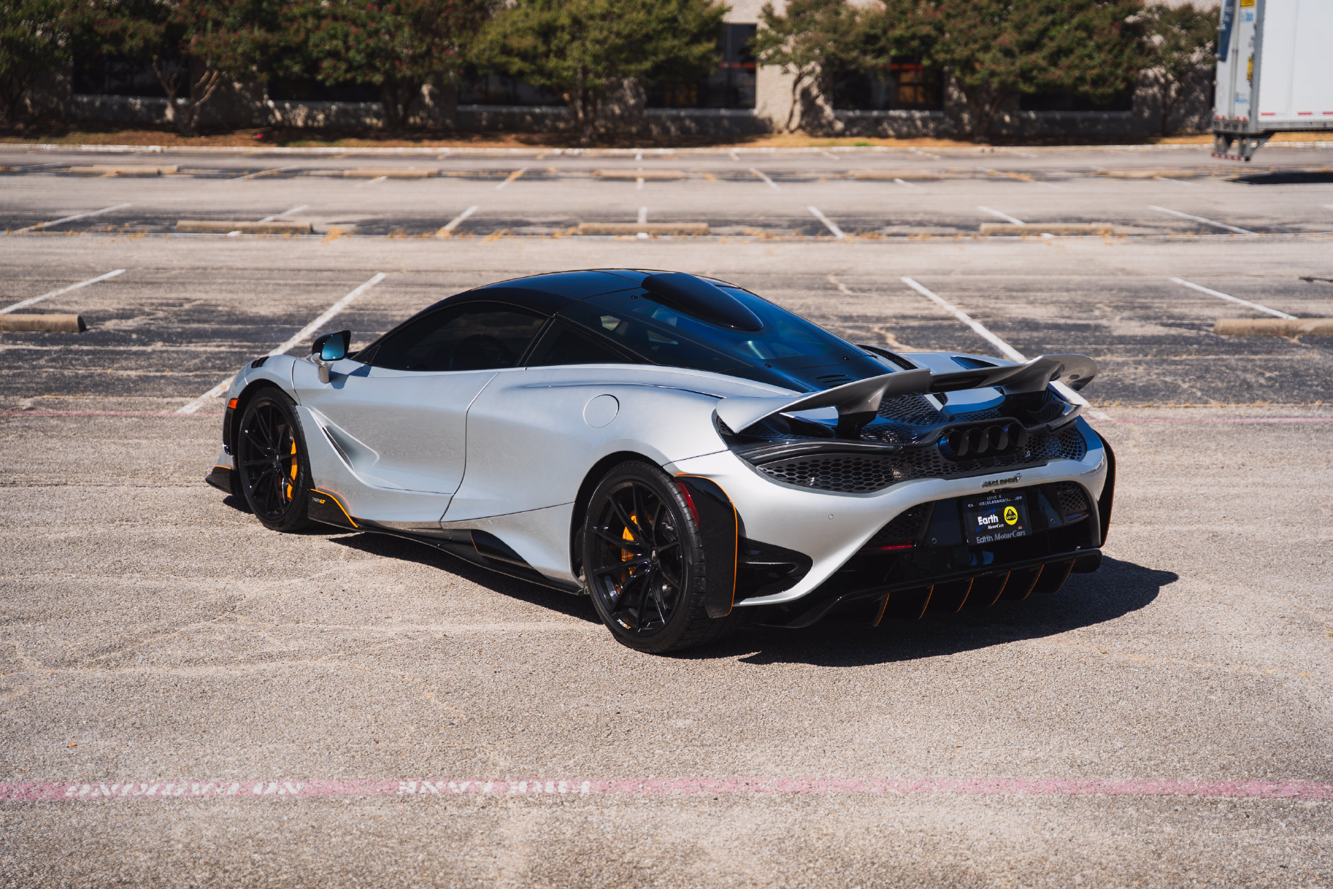 Used 2021 McLaren 765LT RWD image 45