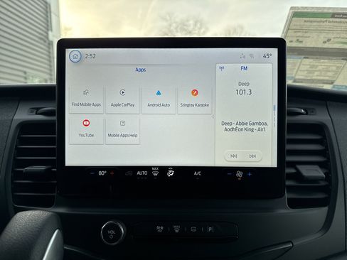 New 2026 Ford Transit 250 148 Medium Roof Extended AWD image 17