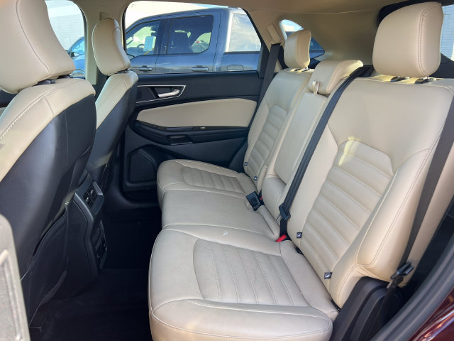 Certified 2023 Ford Edge SEL w/ Convenience Package AWD/4WD image 5