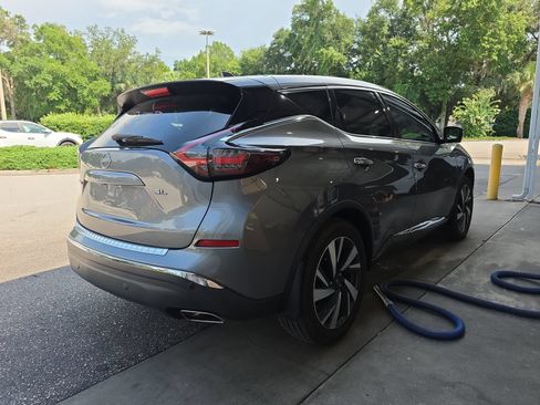 Used 2023 Nissan Murano SL w/ SL Moonroof Package FWD image 3