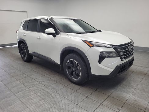 Used 2024 Nissan Rogue SV FWD image 13