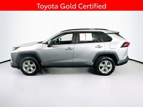 Certified 2021 Toyota RAV4 LE AWD/4WD image 6