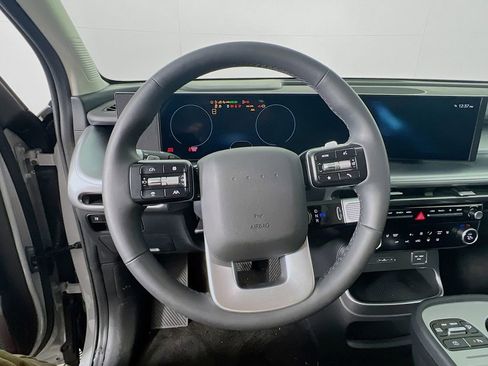 New 2026 Hyundai Ioniq 9 SE image 10