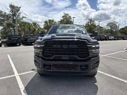 New 2026 RAM 3500 Laramie AWD/4WD image 8